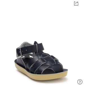 Saltwater Shark Sandler in Navy